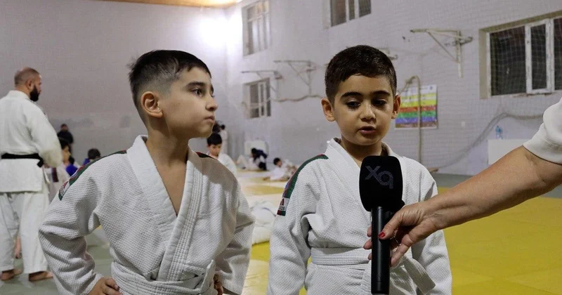 Yıxılmaqdan qorxmayanlar üçün ayağa qalxmaq daha ağrısız olur