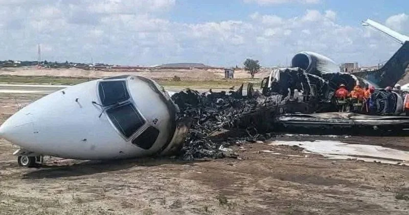 В Конго правительственный самолет сгорел дотла ФОТО