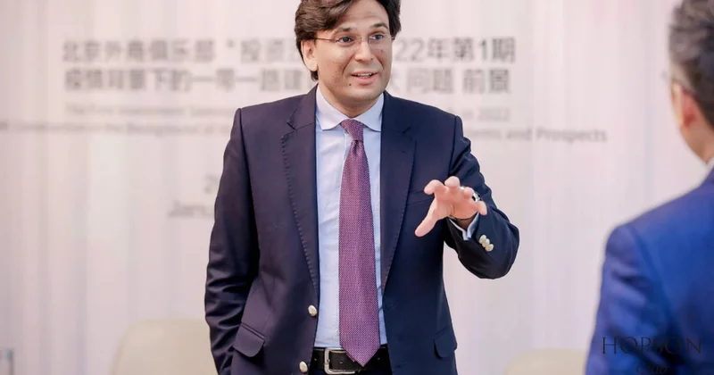 Pakistanlı ekspert: Azərbaycan Pakistan Türkiyə ittifaqı Qafqazdan Cənubi Asiyaya yeni nəqliyyat və enerji arxitekturası formalaşdırır MÜSAHİBƏ