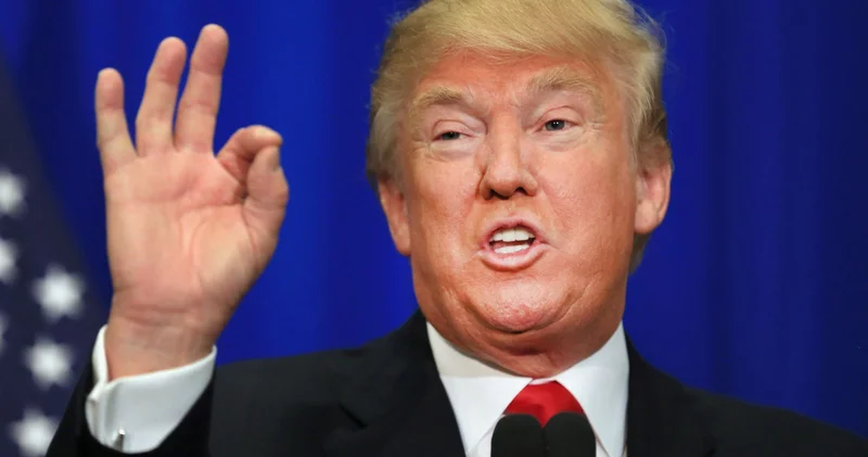 İsveçrə Trampa “Roleks” saatı və qızıl külçə göndərdi