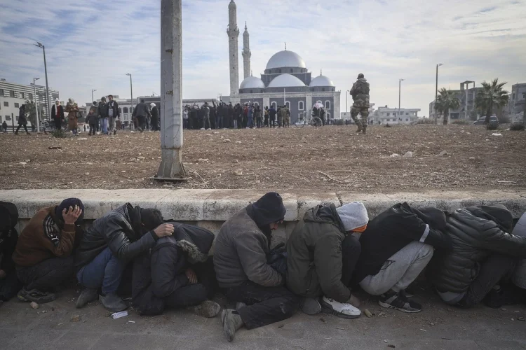 “Ölkə tam xaos içindədir”, amma... Suriyalıların gələcək ümidi