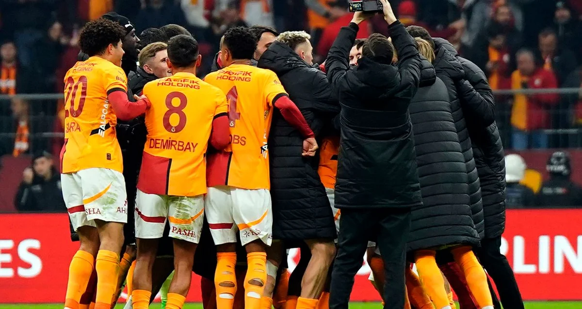 "Qalatasaray" "Trabzosnpor"u məğlub etdi VİDEO İCMAL