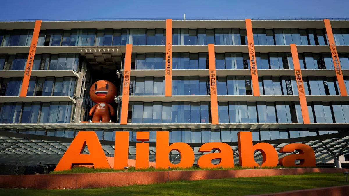 “Alibaba” 7 il əvvəl 2,5 milyard dollara aldığı mağazalar şəbəkəsini satır