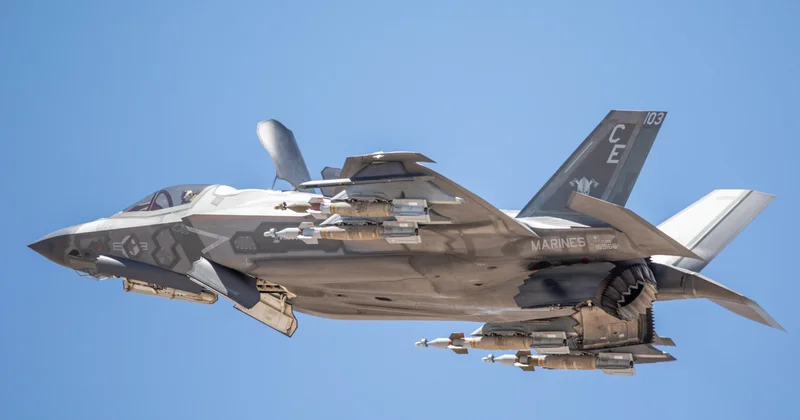 Пентагон поднял в небо палубную авиацию Minval Politika