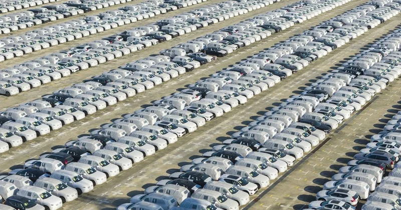 Yaponiya Rusiyaya avtomobil ixracını artırıb