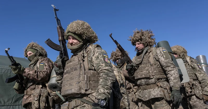 ABŞ və Aİ Ukrayna üçün birgə hərbi plan hazırlayıb 800 minlik ordu və Avropa qüvvələri