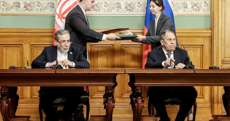 Rusiya və İran 2026 2028 ci illər üçün diplomatik qurumların məsləhətləşmələri planını imzalayıb