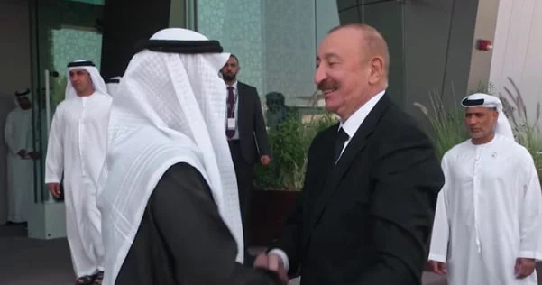 Prezident Əbu Dabidə belə qarşılandı VİDEO