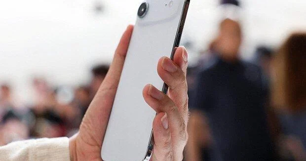 Apple придумала способ улучшить провальный iPhone