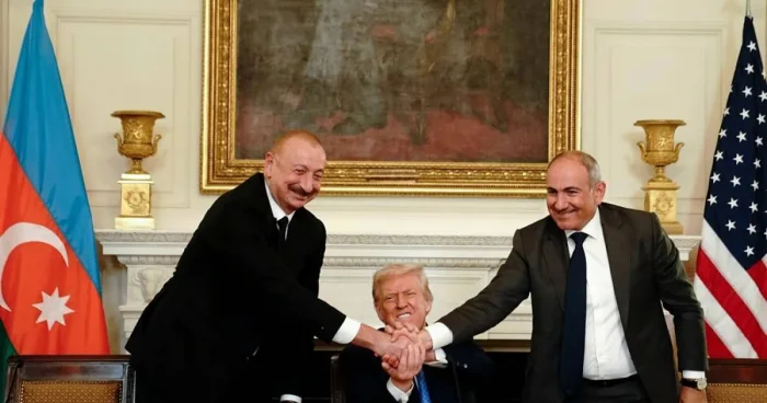 DW: Trampın səyi yalnız Bakı İrəvan sülhündə özünü doğruldub