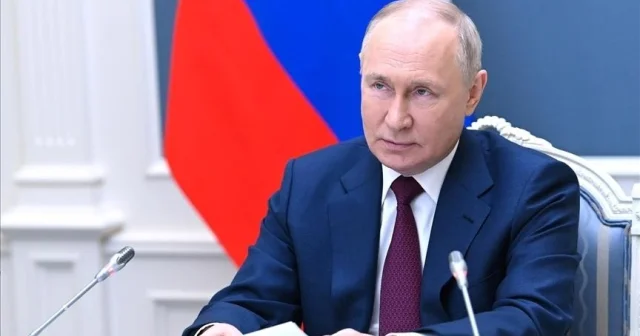 Putin generallarla görüşdə niyyətini açıqladı: Rusiya tarixi ərazilərinin hərbi yolla azad edəcək