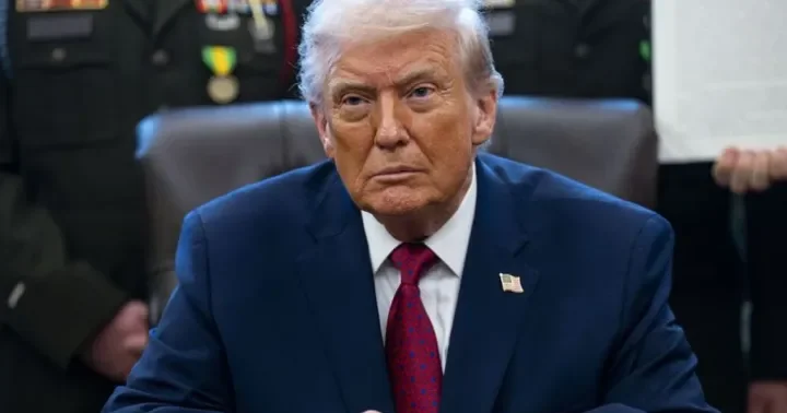 ABŞ Venesuela hakimiyyətini “terror təşkilatı” kimi tanıdı, neft tankerlərinin bloklanması ilə bağlı göstəriş verdi