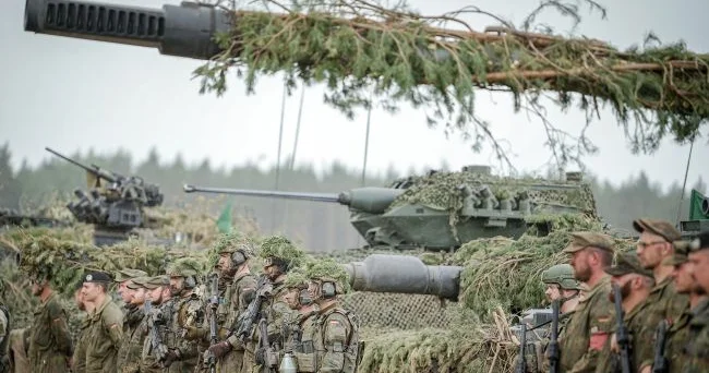 Almaniya qarşıdakı illərdə müdafiəyə 650 milyard avrodan çox pul xərcləməyi planlaşdırır