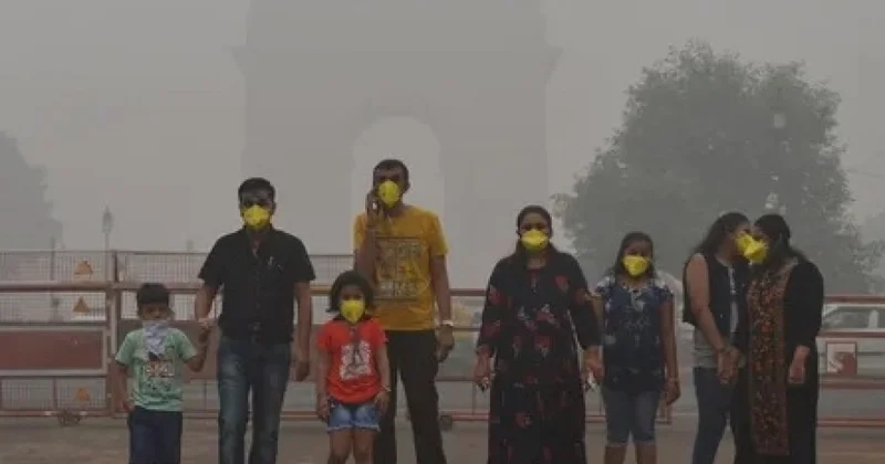 Загрязнение воздуха в Дели достигло критического уровня
