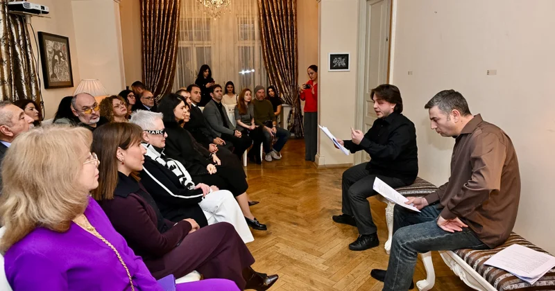 Запах нефти и звон золота как Баку начала XX века заговорил со зрителем (ФОТО)