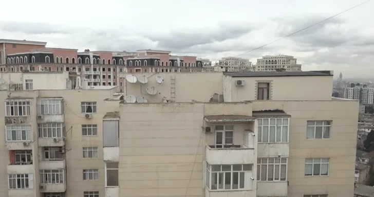 Жители Баку заявляют об угрозе безопасности из за незаконной надстройки