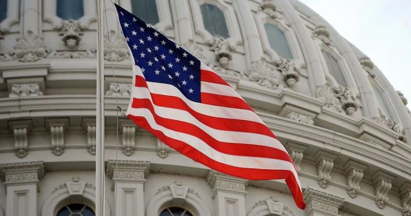 Rusiya neftinə yeni sanksiyalar tətbiq olunacaq FOTO