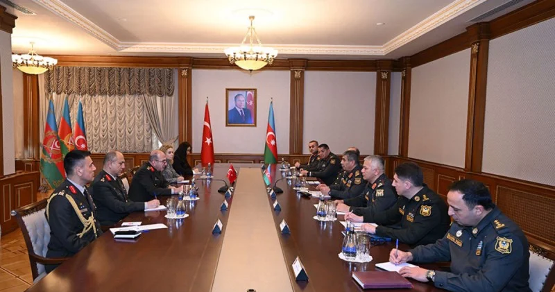 Azərbaycan Türkiyə hərbi əməkdaşlığı müzakirə edildi VİDEO