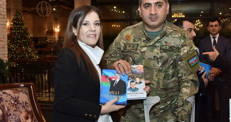 Gülər Coşqunsoyun kitablarının təqdimatı keçirildi FOTO