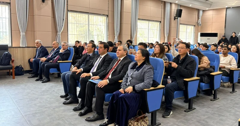 BDU Çinin Hefei şəhərindəki Anhui Universitetində Azərbaycan mədəniyyəti tədbiri keçirib