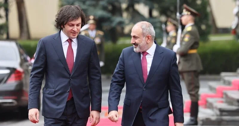 Kobaxidze Paşinyana sataşdı: O, bunu edə bilir, biz isə...