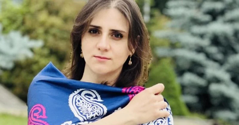 Of! Of! yalan söylədim, nə içdim, nə sevişdim... Sevinc Yunuslunun şeirləri