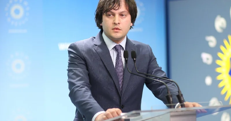 Aİ Gürcüstana ikili yanaşır Kobaxidze