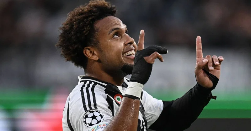 Yuventus un Makkenni ilə bağlı planları dəyişdi