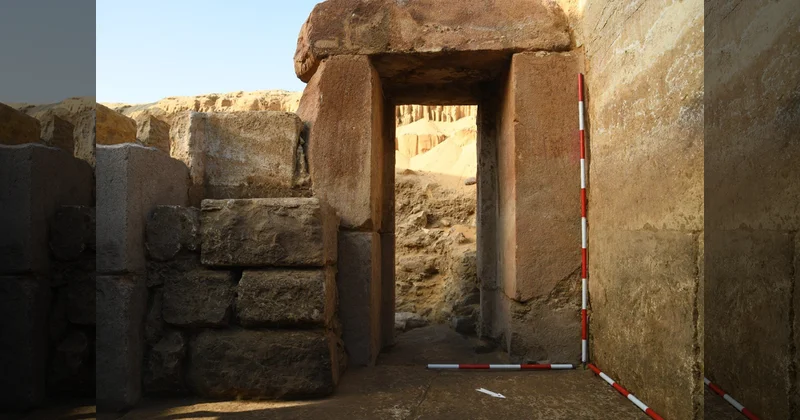 Под песками Египта найден 4500 летний храм Солнца