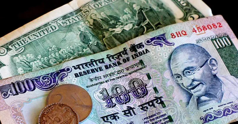 Hindistan rupisi dünyanın ən zəif göstəricilərə malik valyutaları arasındadır
