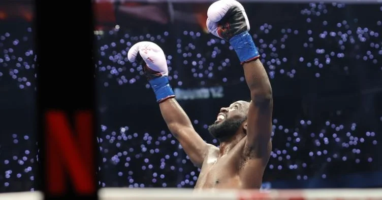 Он завершил карьеру непобежденным...