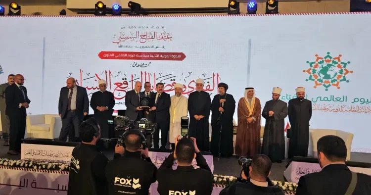 Misirdə azərbaycanlı tədqiqatçı alim təltif olundu FOTO