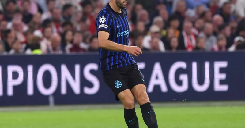 Stefan de Vrey “İnter”dən ayrıla bilər danışıqlar dayandırıldı