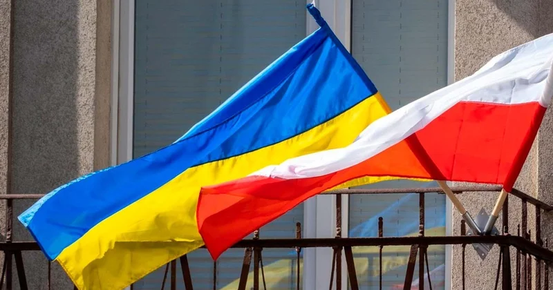 Четверо из десяти украинцев хотят остаться в Польше навсегда