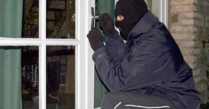 Bakıda mağazalardan oğurluq edilib