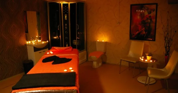 4 min manat maaşa masajçı axtarılır Azərbaycanda qəribə elan