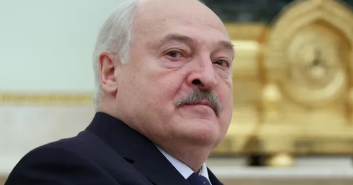 Lukaşenko: Müharibə Putinin də ziyanınadır, ruslar “yatmış ayı”dır