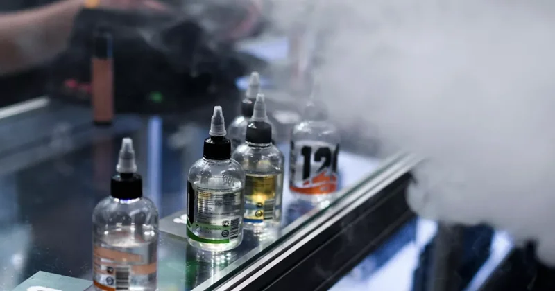 İmmunoloq veyp, elektron siqaret və qəlyanın təhlükələri barədə xəbərdarlıq etdi