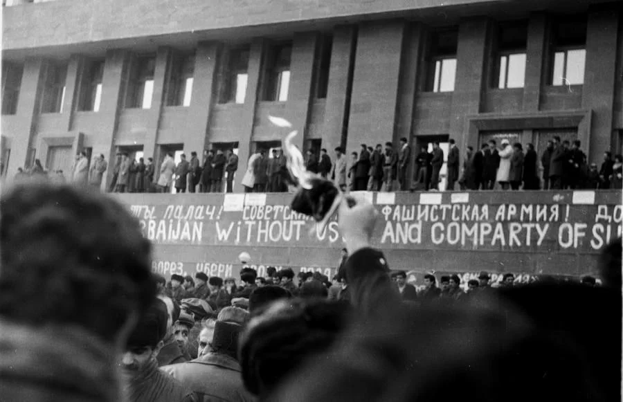 525 ci qəzet “20 Yanvar” xalqımızın milli dövlətçilik və suverenlik arzusuna aparan yolun tarixi dönüş mərhələsidir