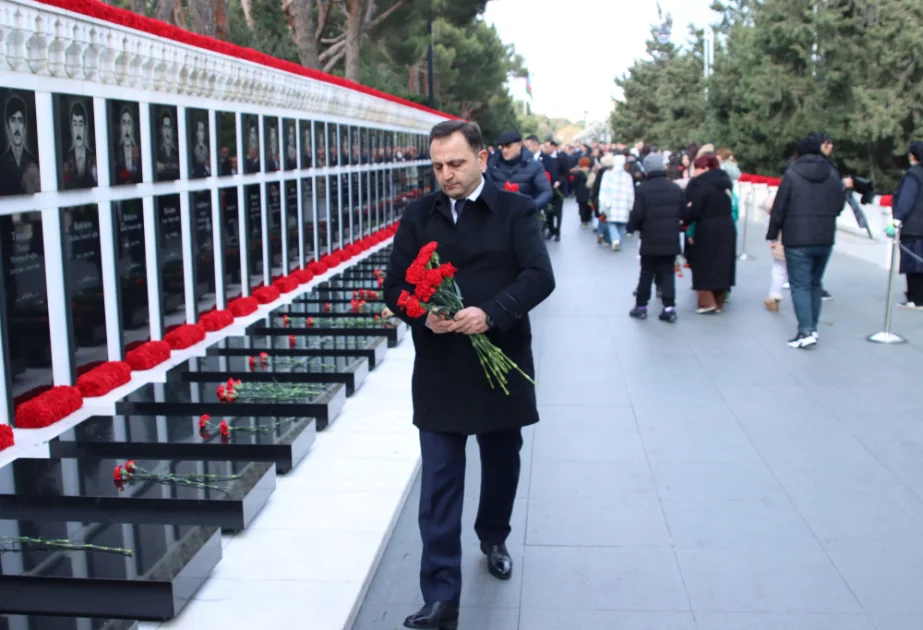 Strateji Obyektlərin Mühafizəsi Dövlət Agentliyinin şəxsi heyəti Şəhidlər xiyabanını ziyarət edib AZƏRTAC