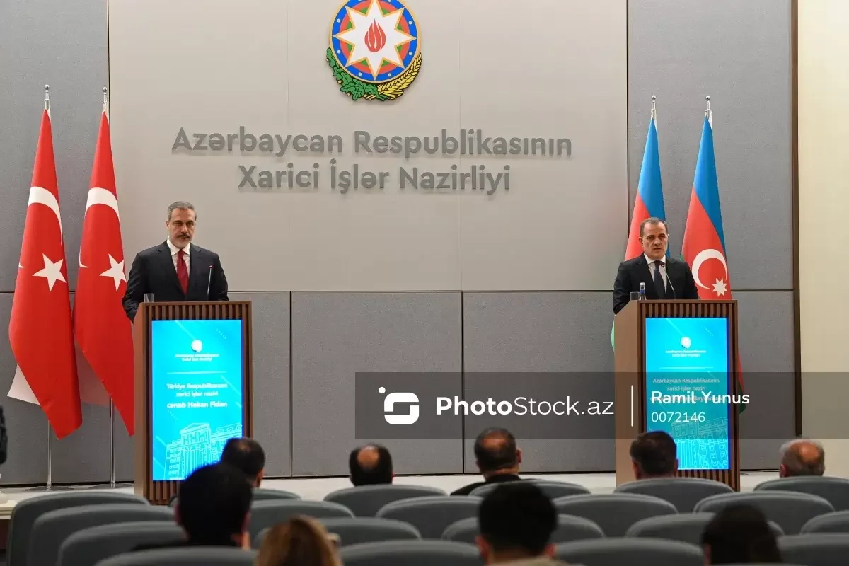 Hakan Fidan və Ceyhun Bayramov mətbuata birgə açıqlama verirlər CANLI YAYIM AzPolitika onlayn siyasi ictimai qəzet