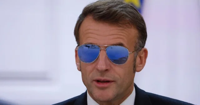 Makron görüşlərə mavi eynəklə gedir Məcburam