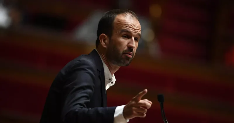 Депутат Бомпар: Франция должна выйти из НАТО из за угроз США