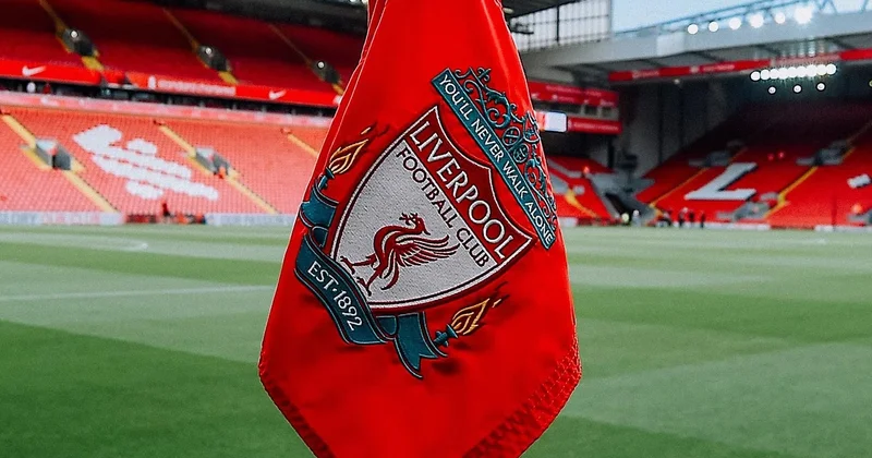 “Liverpul” müdafiə xəttində yeni hədəflər müəyyənləşdirdi