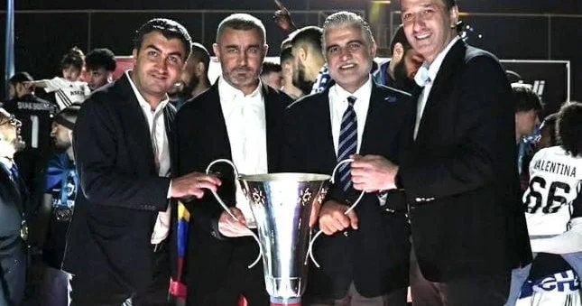 “Qarabağ” 2 futbolçu üçün rəsmi təklif göndərdi