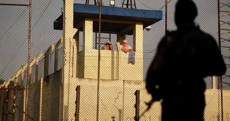 СМИ: Заключенные трех тюрем Гватемалы взяли в заложники 47 человек