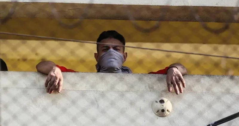 Qvatemalada həbsxana qiyamı: 46 nəfər girov götürüldü