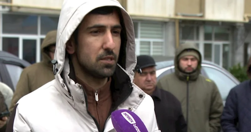 Vətəndaşlar çıxarış ala bilmir, iki qurum məsuliyyəti bir birinin üzərinə atır VİDEO