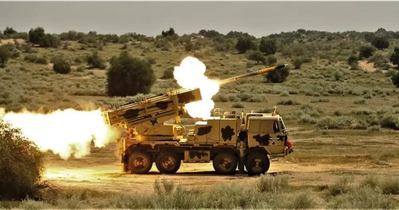 Министр обороны Индии сообщил об отправке управляемых ракет Pinaka в Армению