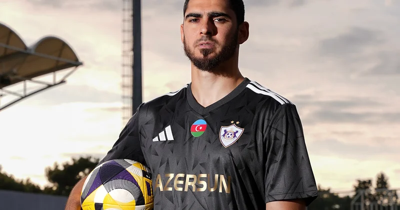 Ramil Şeydayev “Qarabağ”dan gedir